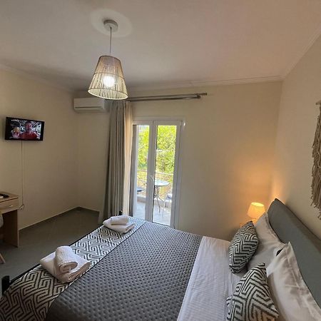 Emily Apartments Nydri  Exterior foto